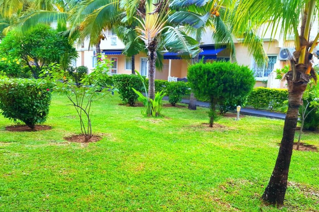Residence Le Dattier, 3 Bedrooms Apartment, Flic-en-Flacq Exterior foto